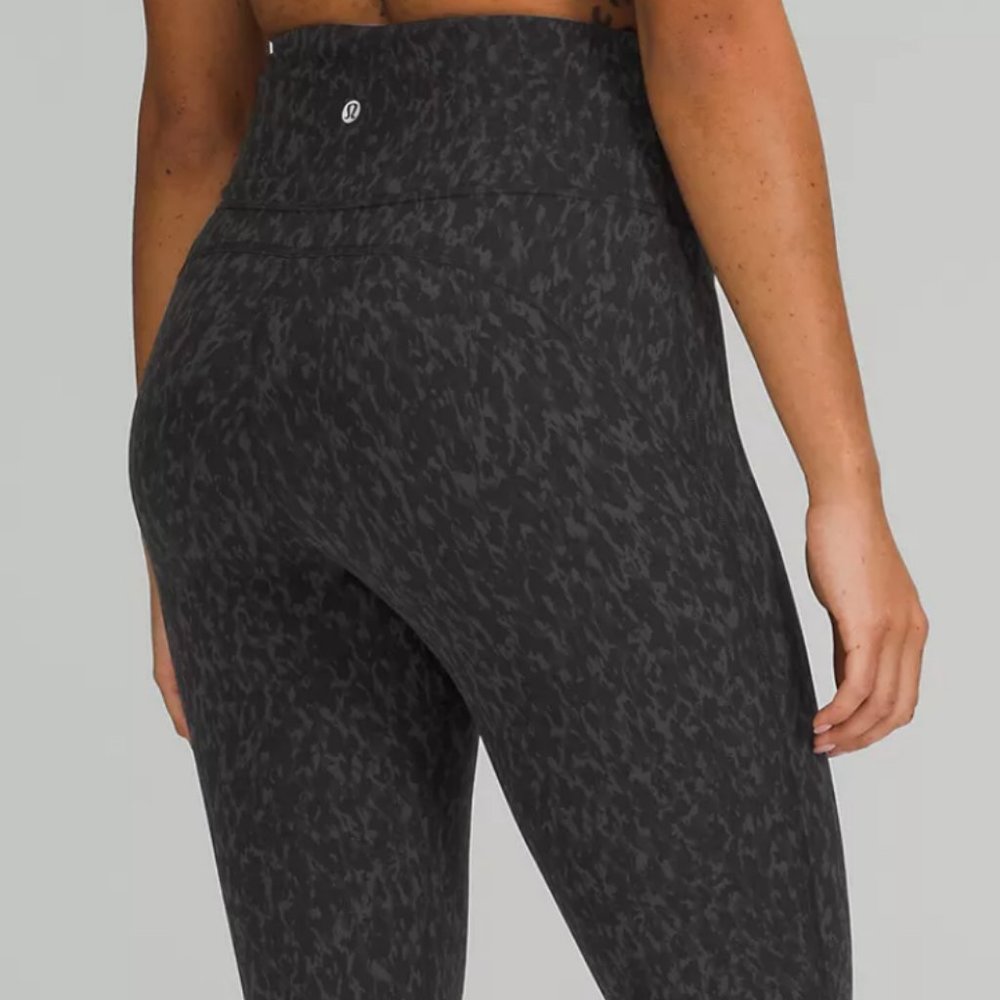 LULULEMON Groove Pant S High Rise Pant NULU ALIGN Leopard Camo Deep Coal Multi - Picture 5 of 15